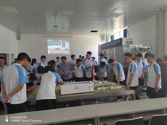 3f039a972bde1828bcfb362892cf811